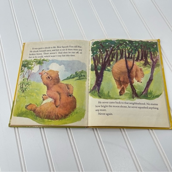 Vintage Rare Interesting Children’s Books Lot of Two - Picture 9 of 16